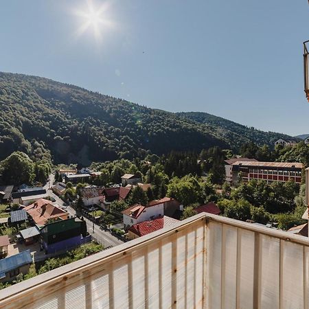 Romantic Jacuzzi Belleview Studio Sinaia Exterior foto