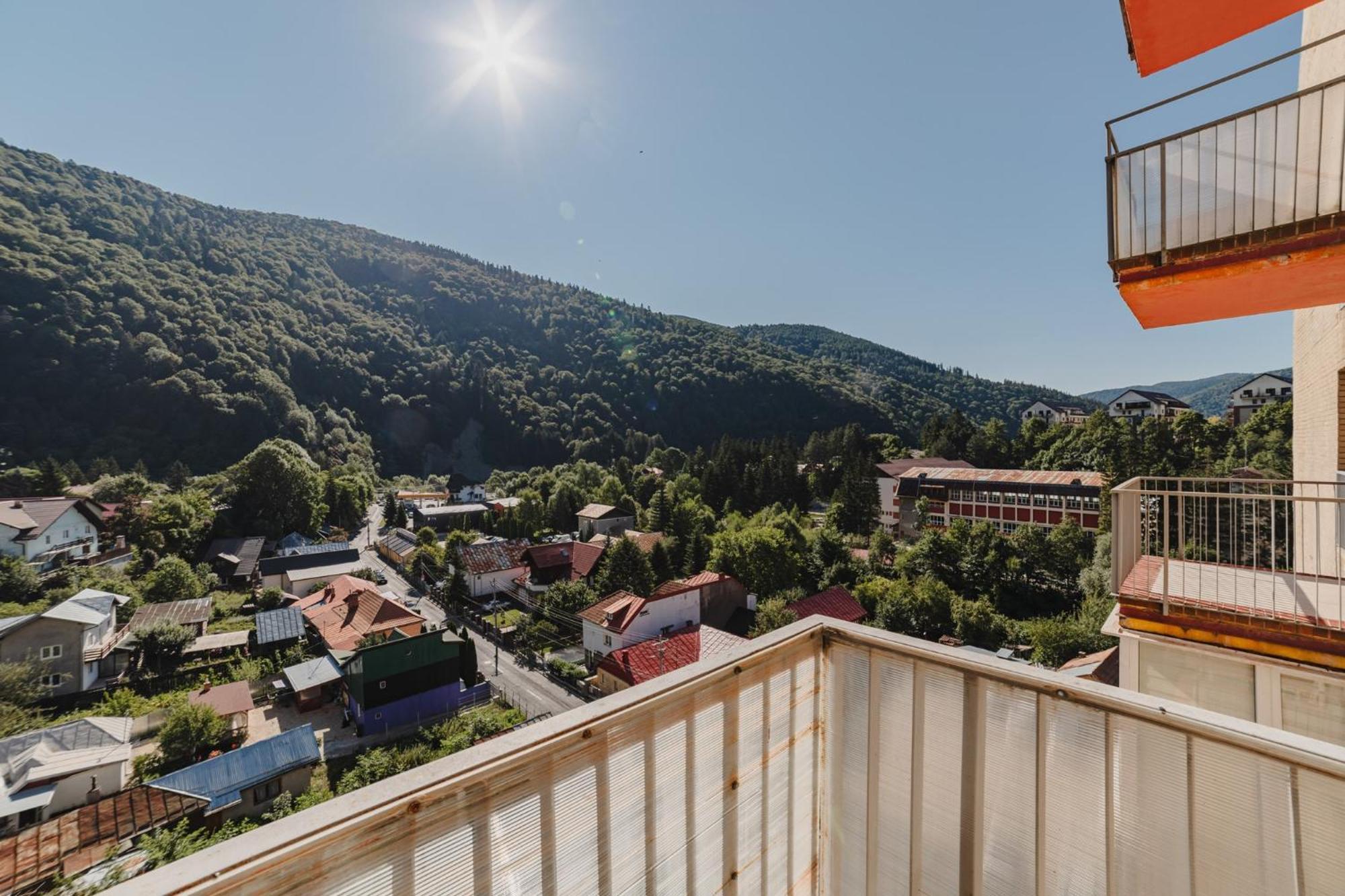 Romantic Jacuzzi Belleview Studio Sinaia Exterior foto